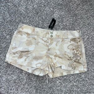 NWT Express Y2K style beige and cream camo butterfly bedazzled rhinestone shorts